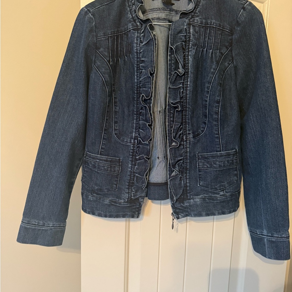 Blue Jean Jacket Medium - Picture 2 of 6